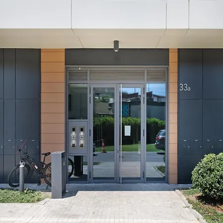 Daire New Luxury Dorcol Downtown Belgrad